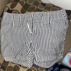 A•N•A blue striped shorts